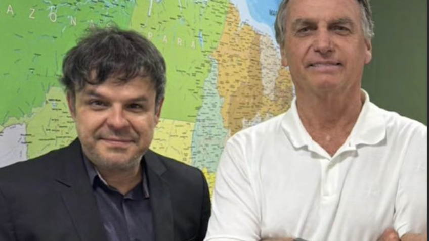 Bolsonaro recebe vereador ex-BBB para planejar ato em SP