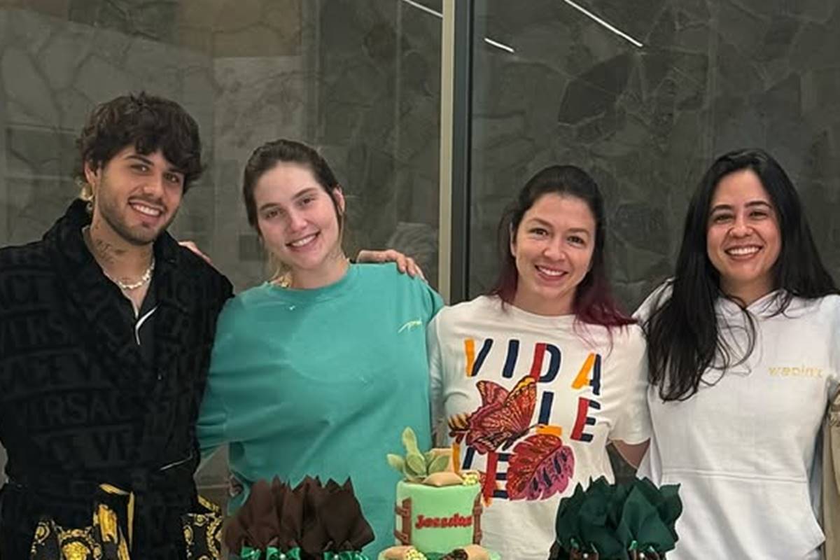 Cunhada de Zé Felipe defende Virginia após críticas por maternidade