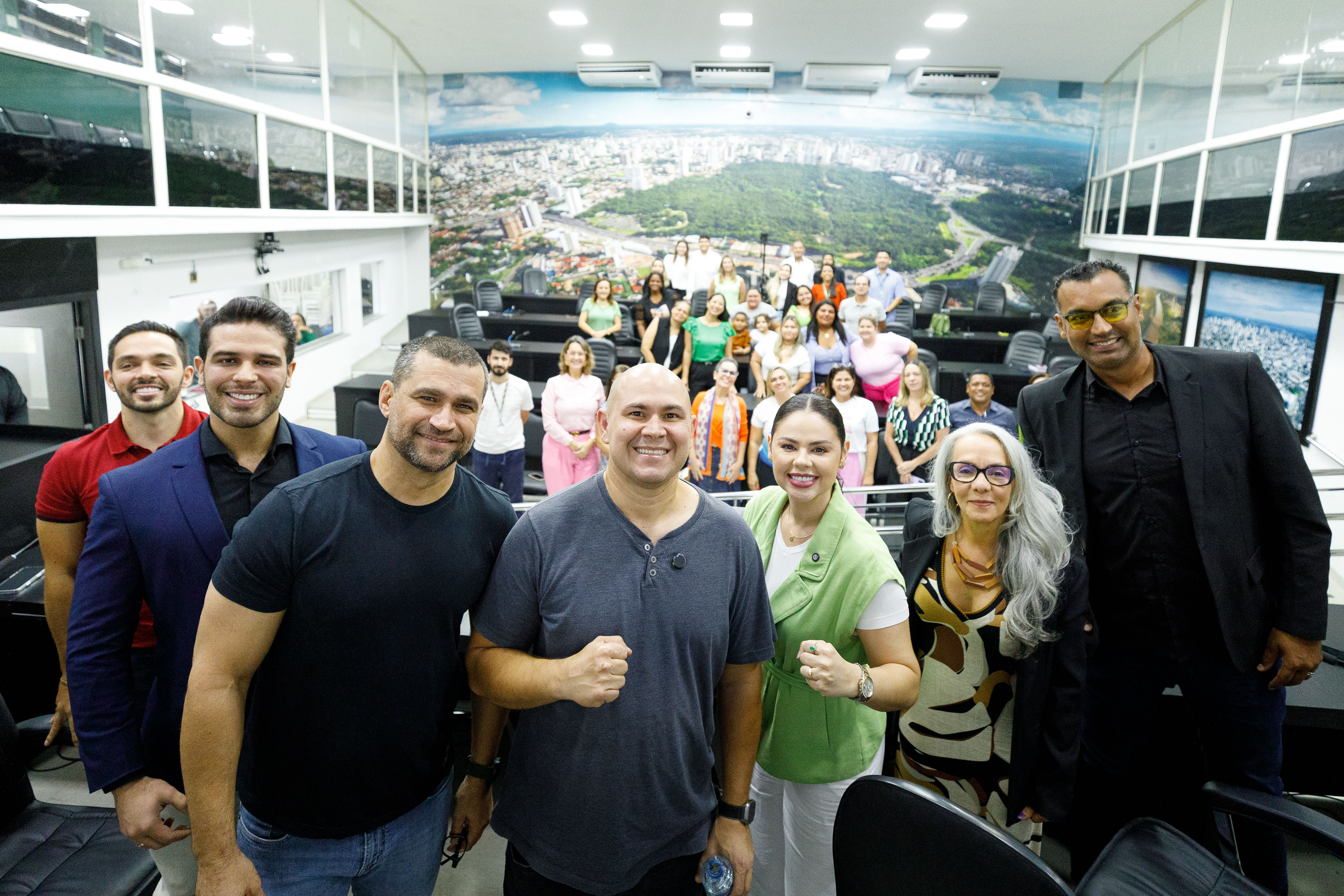 Equipe da Prefeitura defende hábitos saudáveis e políticas públicas contra obesidade