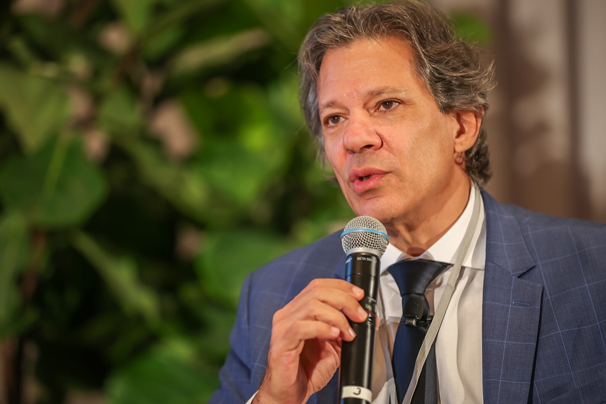 Haddad lamenta reviravolta de Motta no IOF: “Não consigo entender”