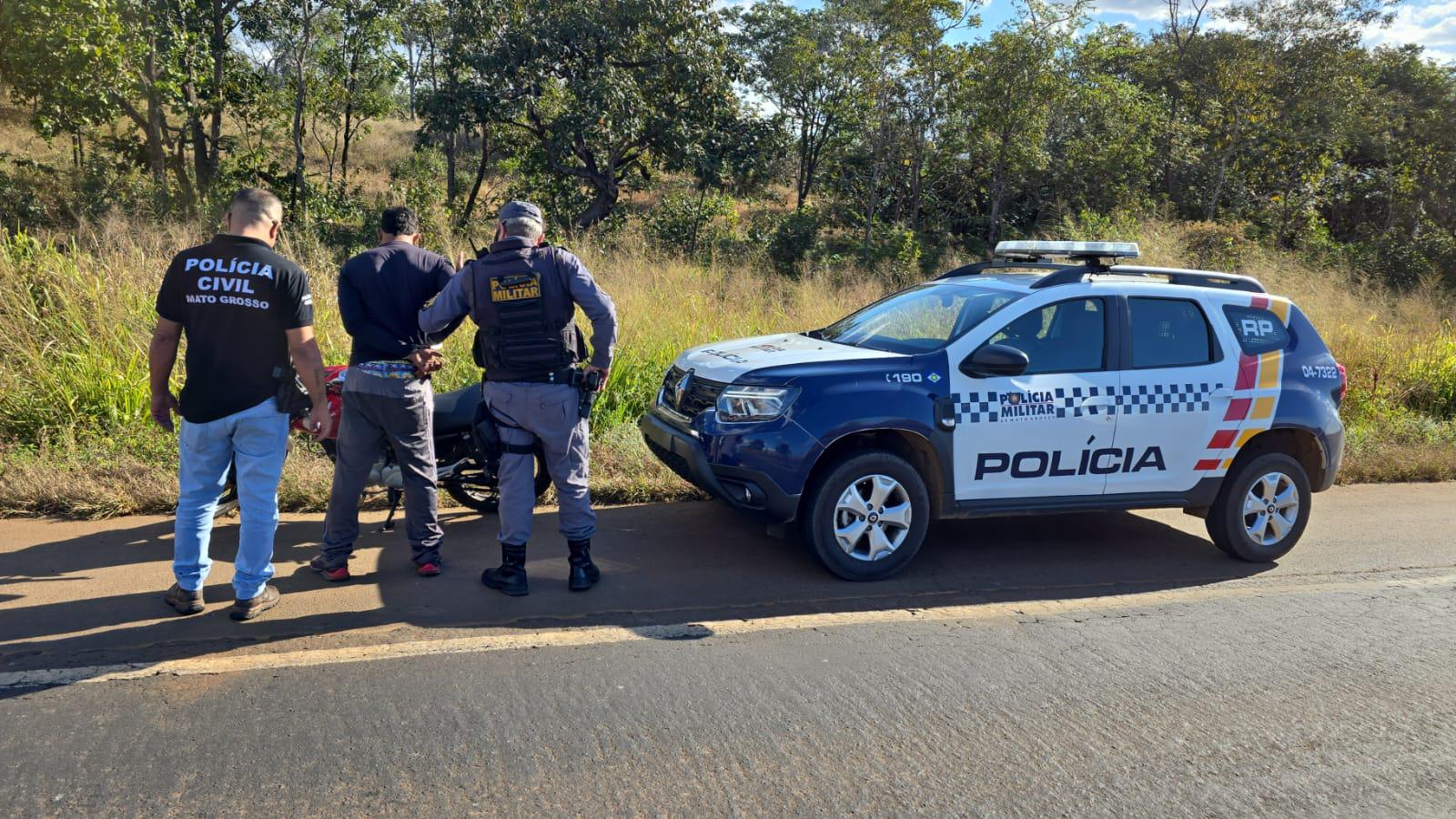 Polícias Militar e Civil prendem homem faccionado suspeito por feminicídio em Jaciara