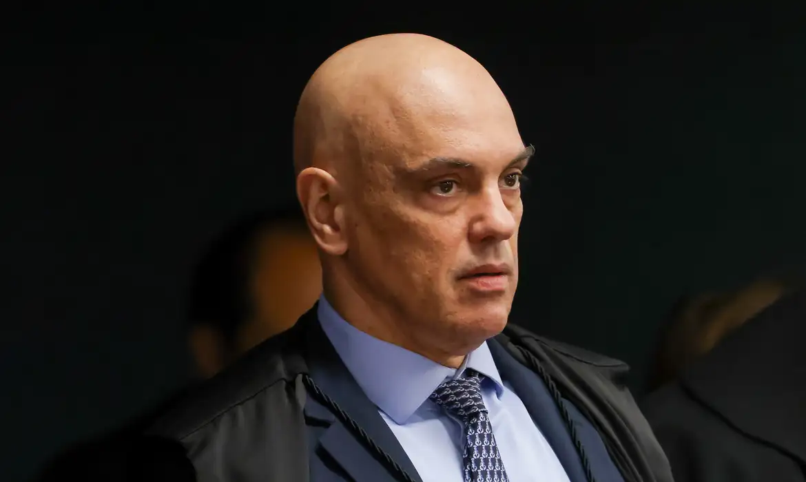 Moraes manda prender condenados por bomba no aeroporto de Brasília