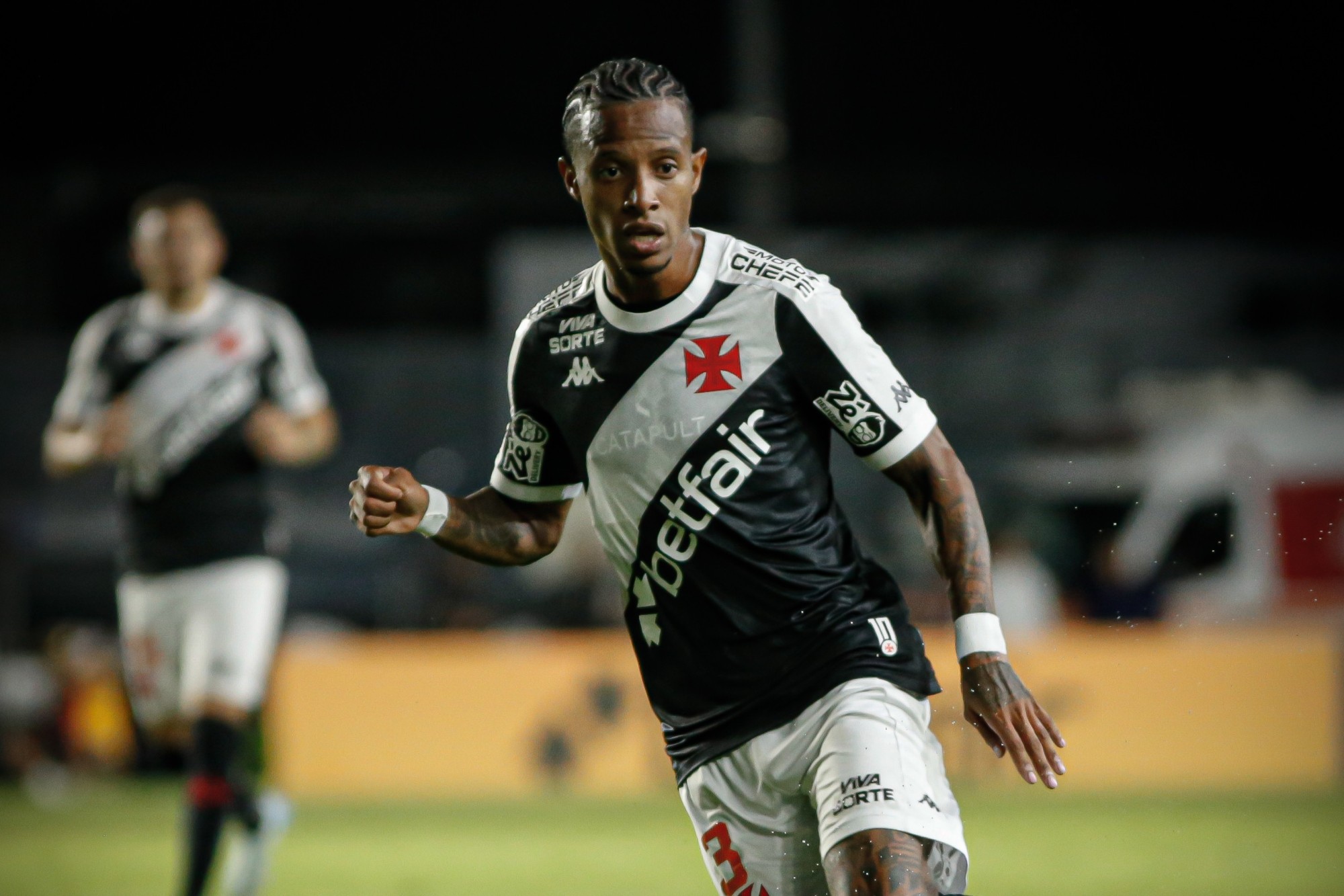 Vasco x Botafogo: Tchê Tchê reencontra ex-clube após título brasileiro