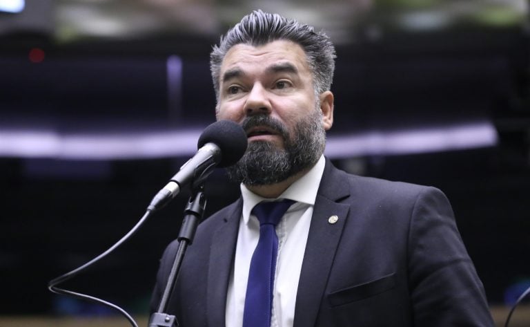 Comissão aprova projeto que veta reavaliação psicológica de policiais