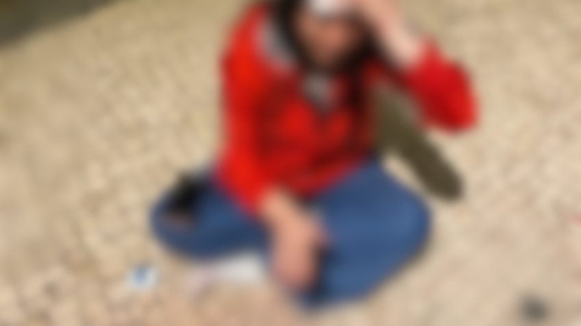 Brasileira leva pedrada na cabeça após ser xingada em Portugal