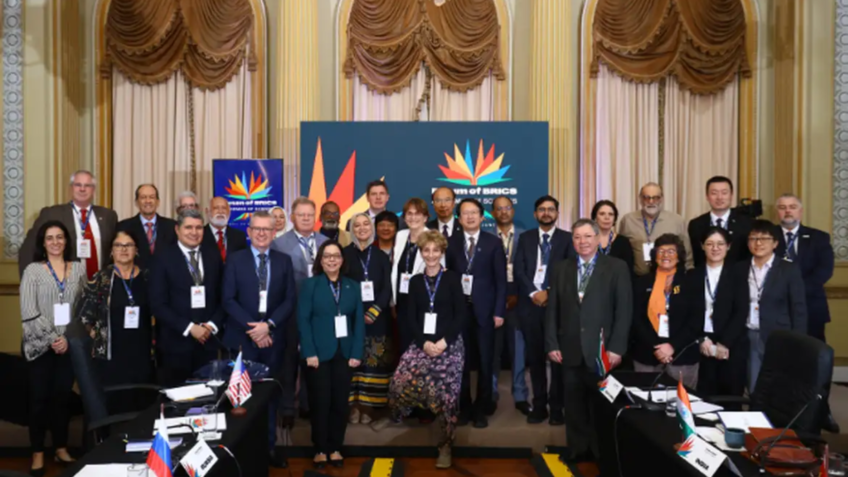 Academias de Ciências do Brics propõem investimento conjunto em IA