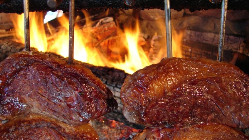 33,2% acham que a picanha ficou muito mais cara com Lula