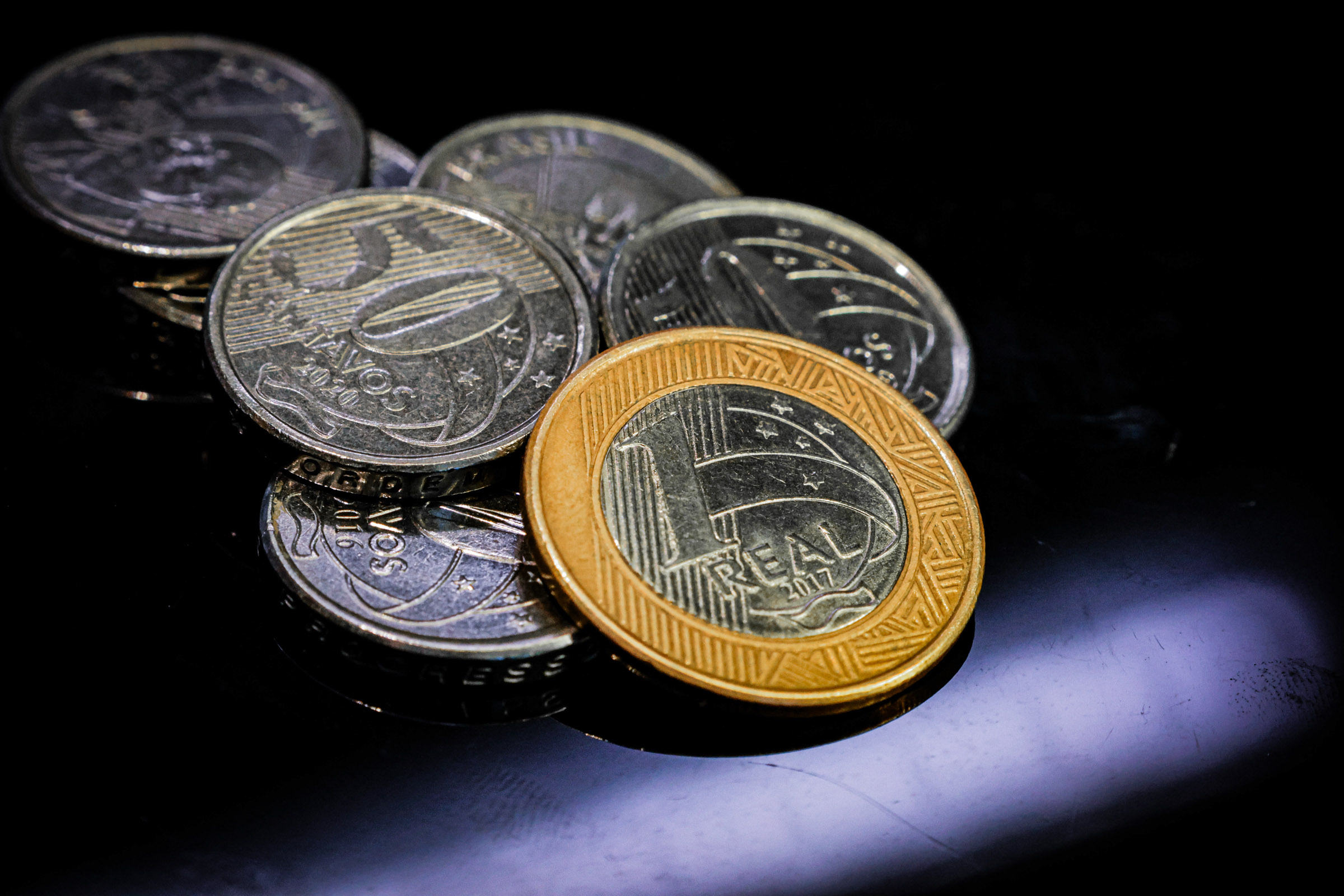 Setor público tem déficit primário de R$ 33,7 bilhões em maio, diz BC