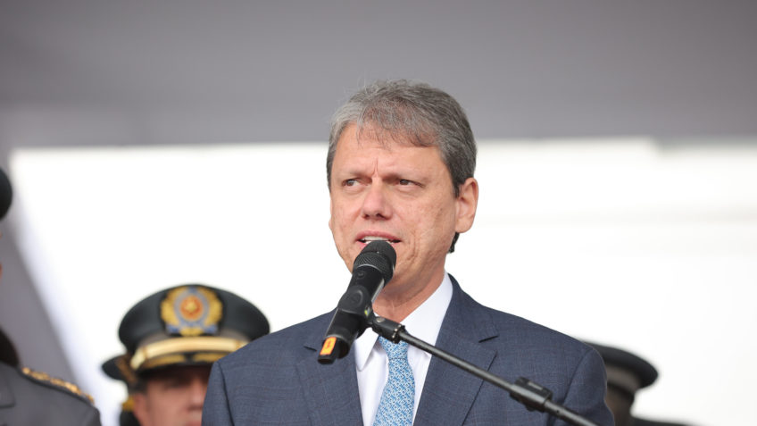 Tarcísio sanciona lei que cria cadastro de condenados por estupro em SP