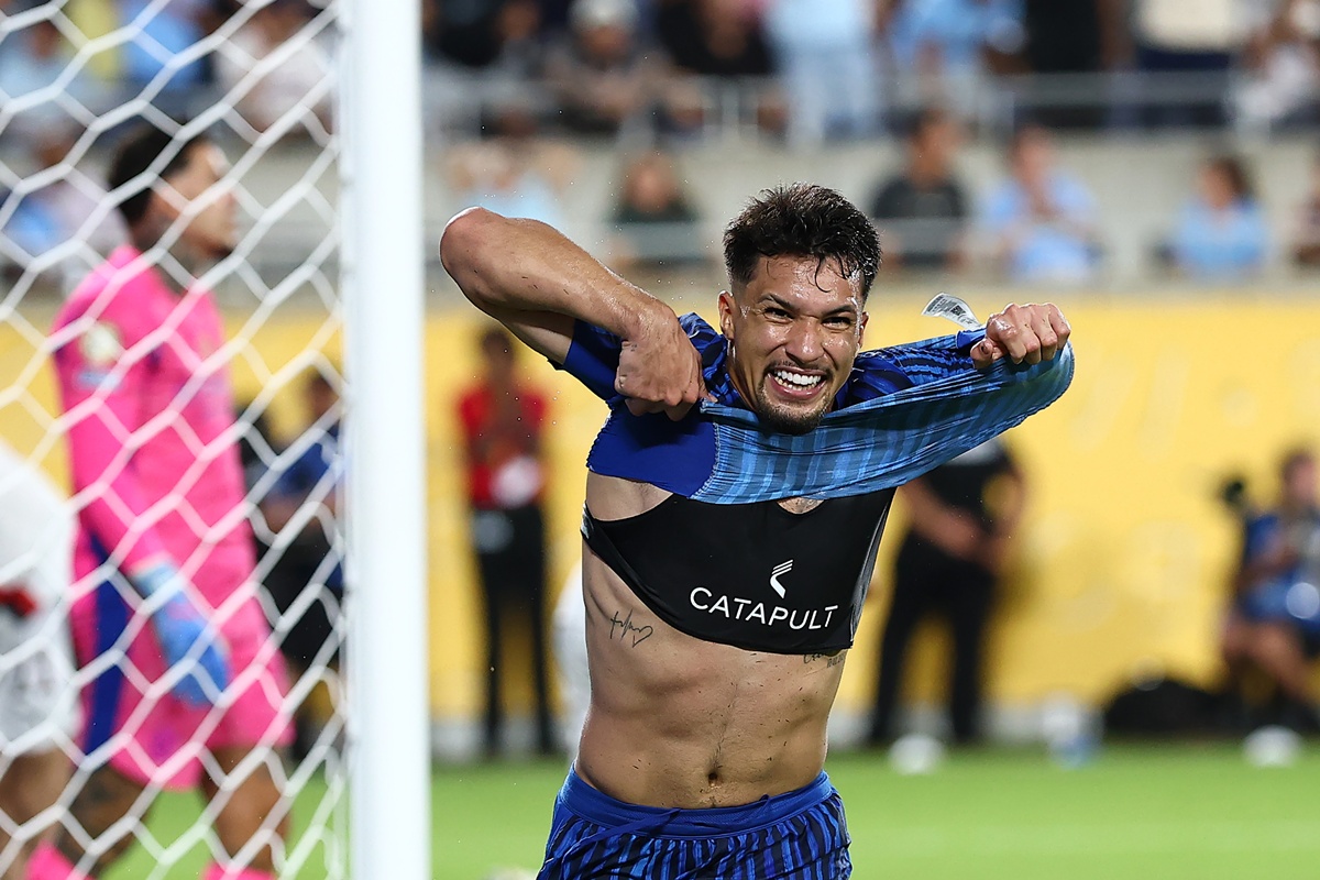 Brasileiros brilham, Al Hilal derrota o City e vai pegar o Fluminense