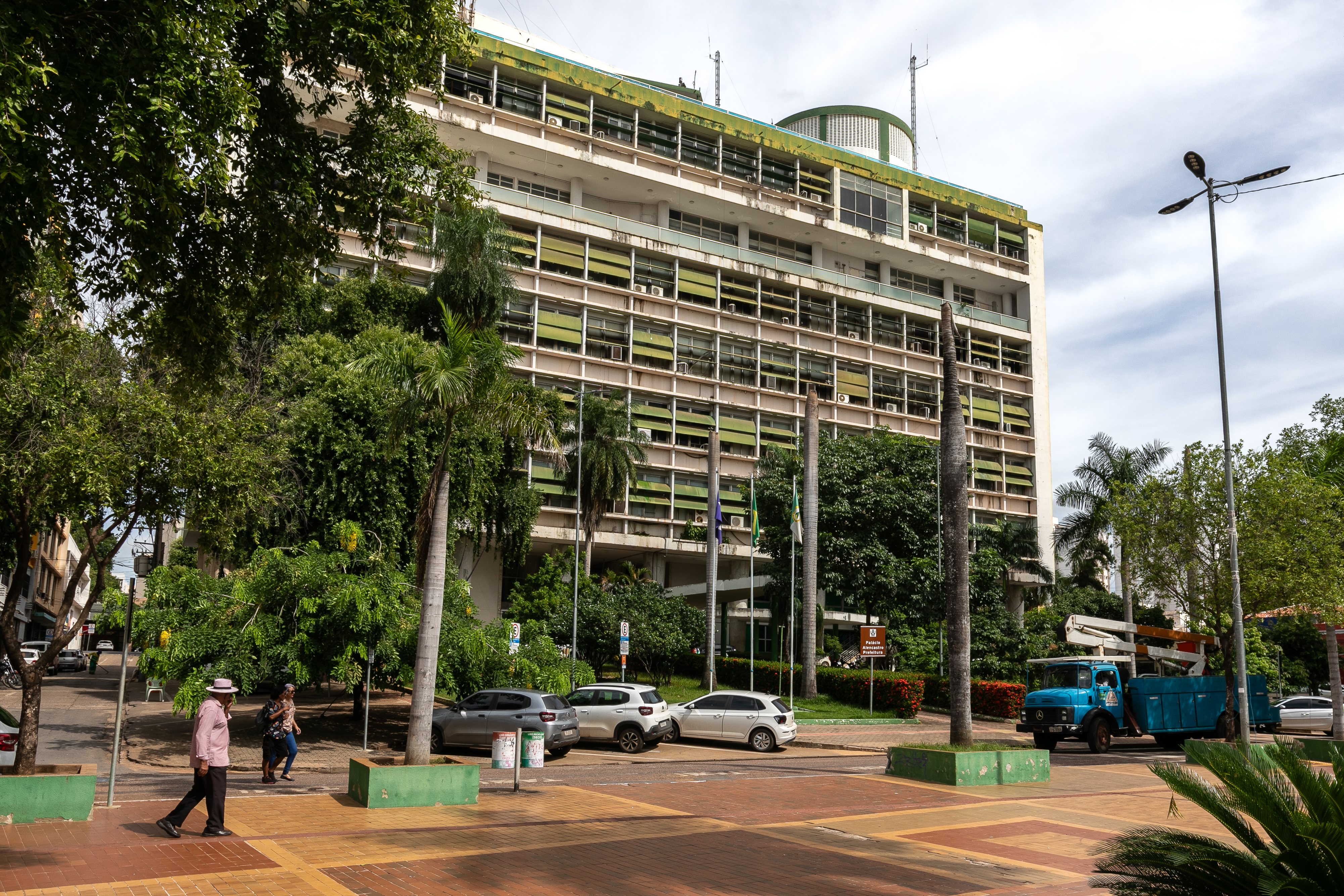 Prefeitura de Cuiabá forma comitê para discutir coleta seletiva de lixo