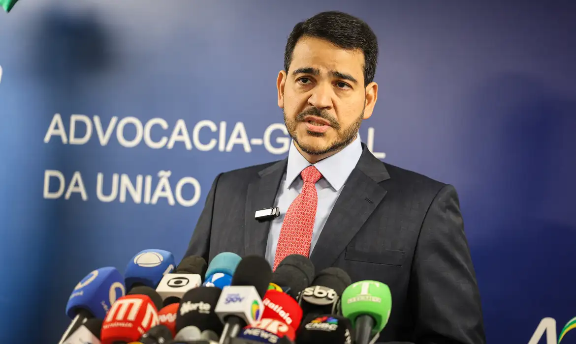 AGU: Congresso viola separação entre Poderes ao derrubar alta do IOF