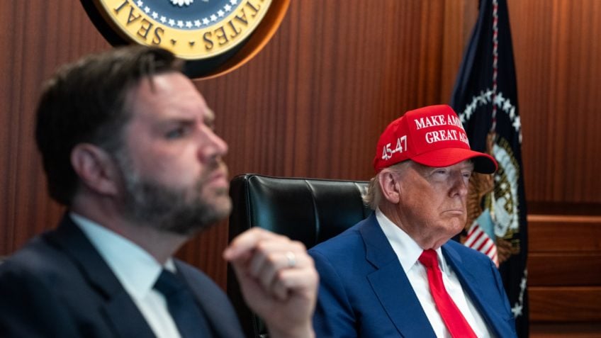 Senado dos EUA aprova pacote fiscal de Trump