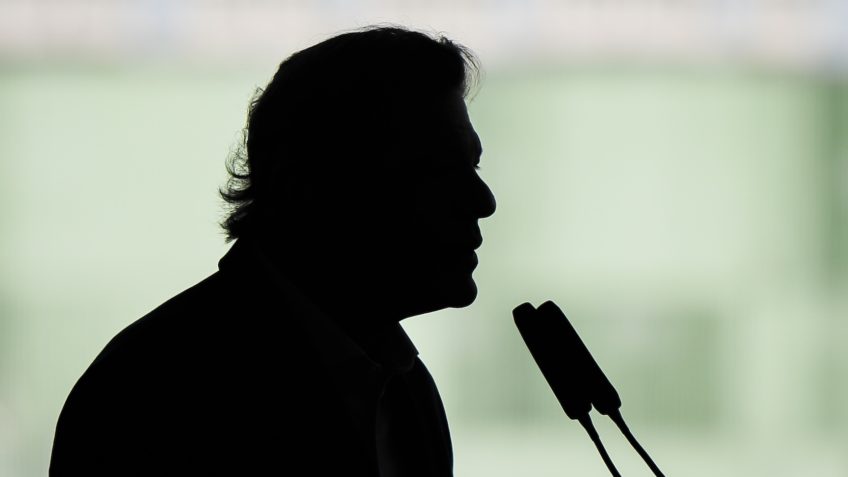 Aliados e oposição veem Haddad candidato após críticas a Bolsonaro