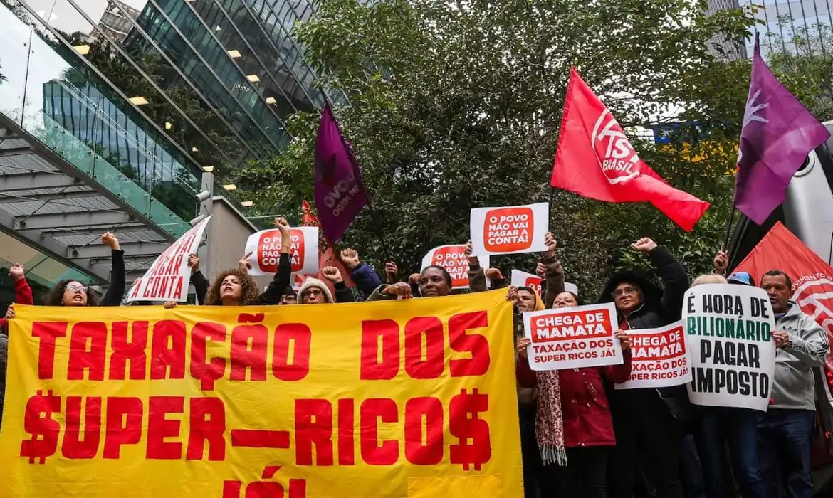 Movimentos populares lançam carta e plebiscito por justiça tributária