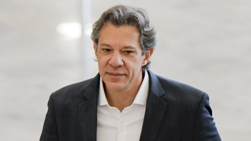 Importante é ressarcir, diz Haddad sobre homologar acordo do INSS