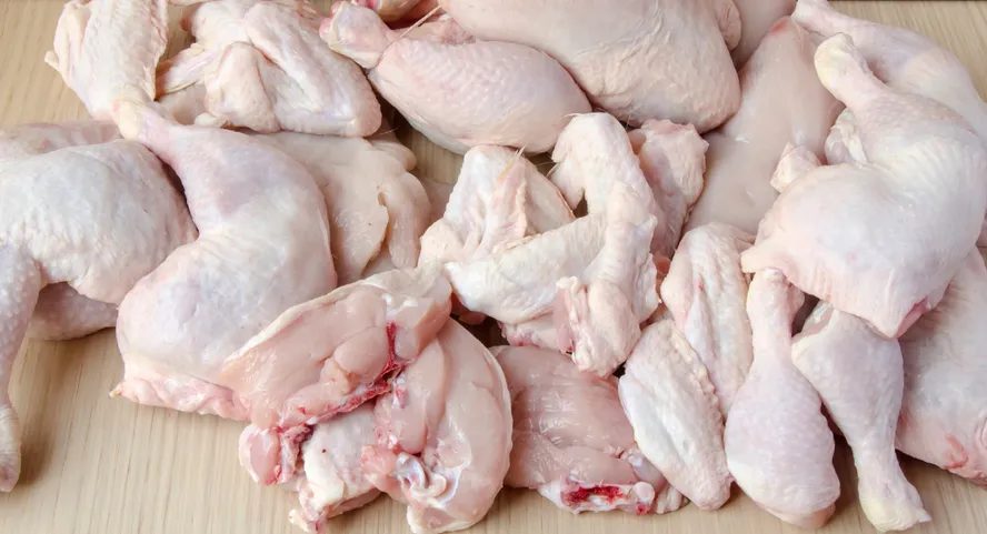 Frango brasileiro volta a ser aceito por sete países após fim de restrições