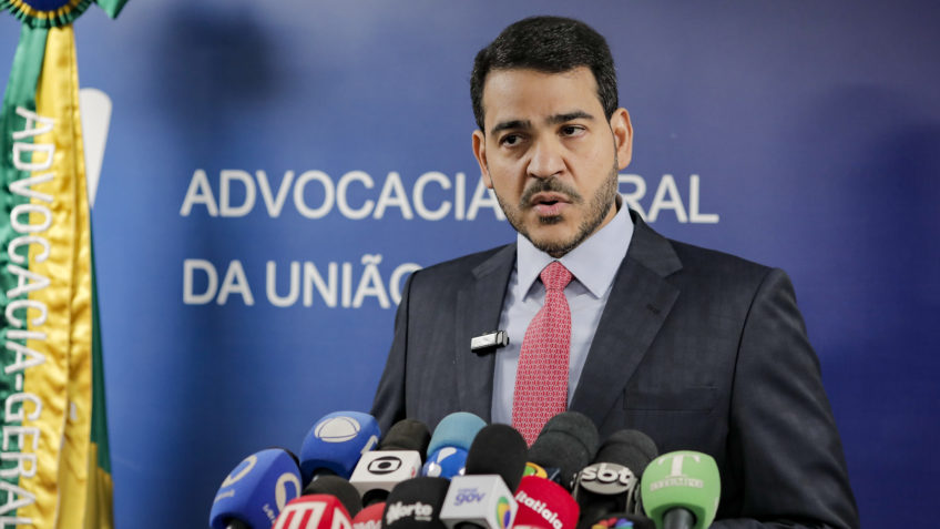 AGU: Moraes vê como plausível violação da separação de Poderes