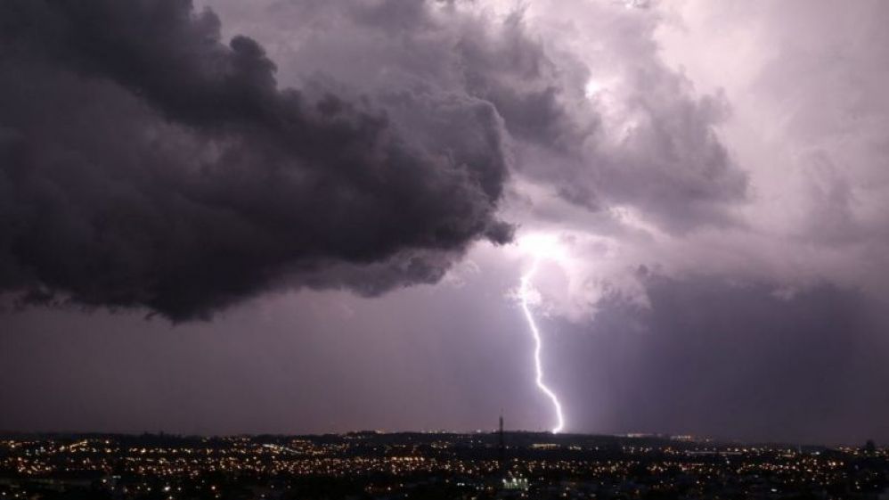 Frio perde força, mas temporais marcam o início da semana; confira a previsão da Climatempo