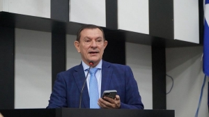 Vereador questiona Águas Cuiabá sobre destinação do esgoto do bairro Araés e anuncia envio de resposta ao Ministério Público