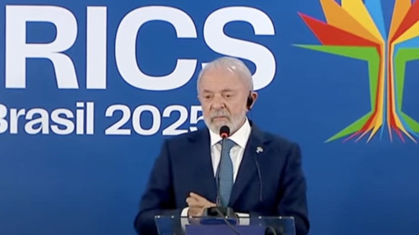 Lula diz não estar em mesa de negociação sobre IOF: “inconstitucional”