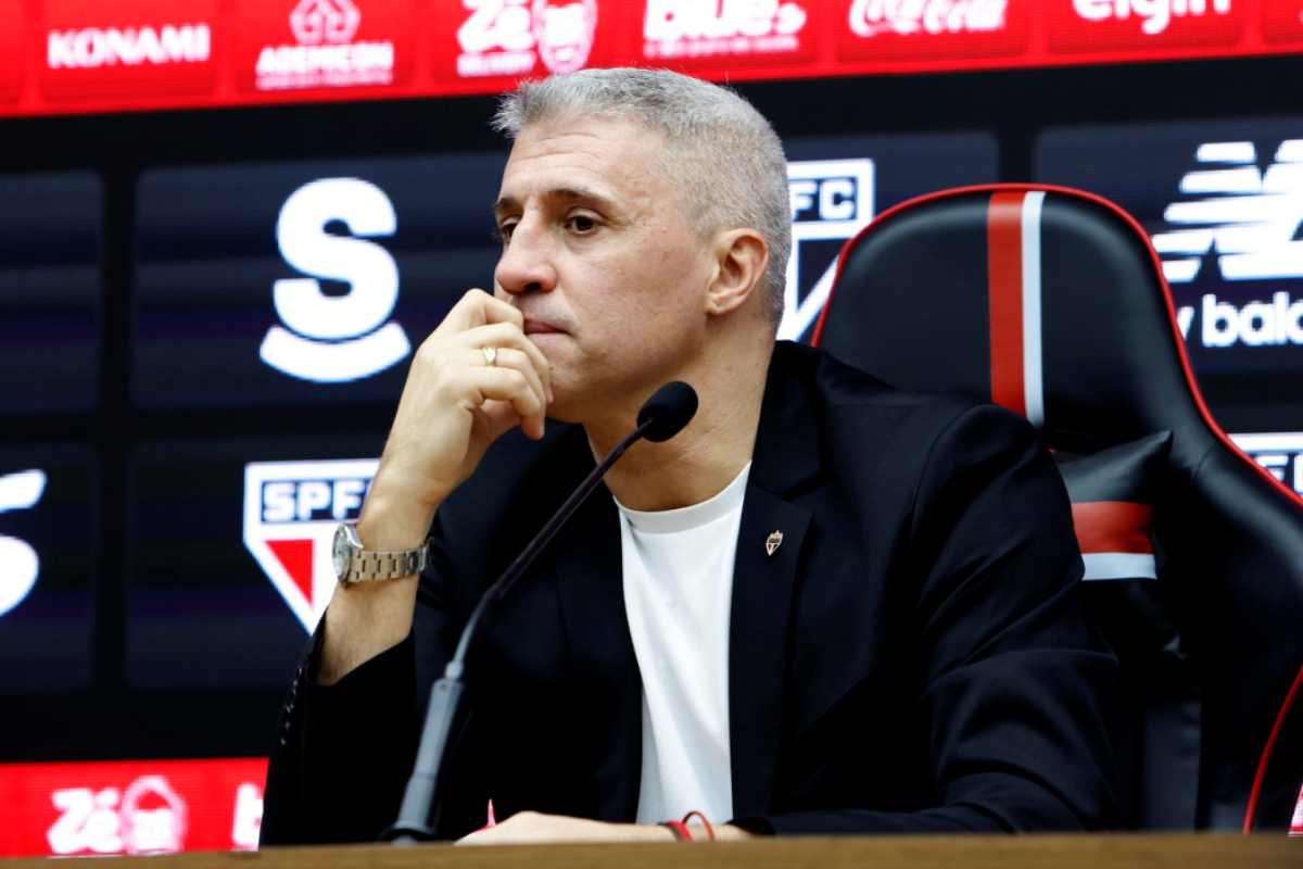 Crespo é anunciado no BID e terá estreia contra o Flamengo