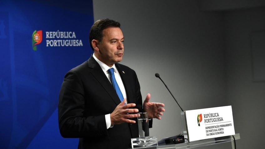 Portugal aprova reprivatização de 49,9% da TAP
