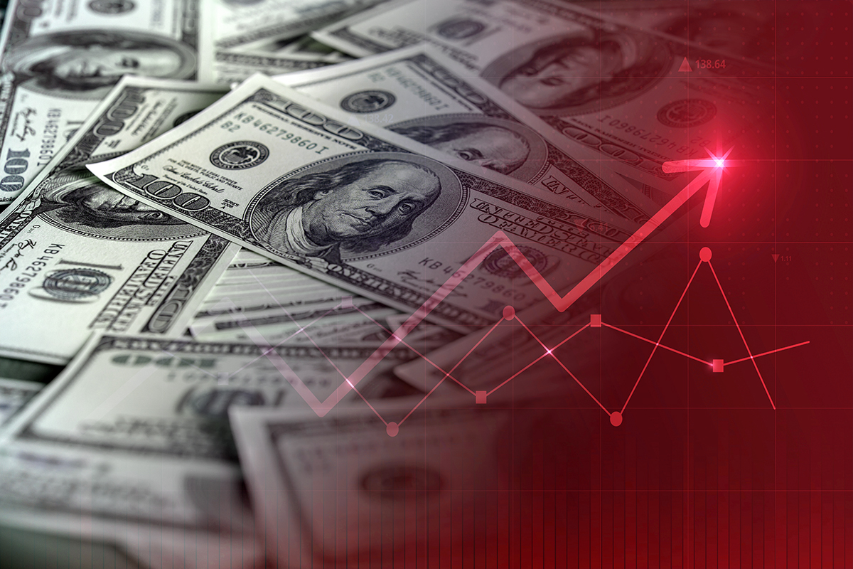 Dólar sobe a R$ 5,58 e Bolsa cai com tarifaço e à espera do PIB chinês