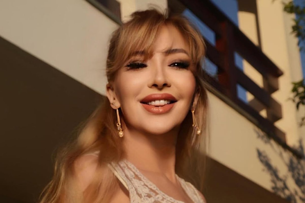 Cantora Sol deixou biografia com revelações de romances com famosos