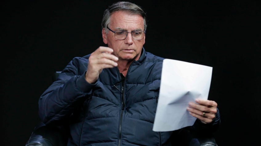 Faremos 120 deputados e 20 senadores em 2026, projeta Bolsonaro