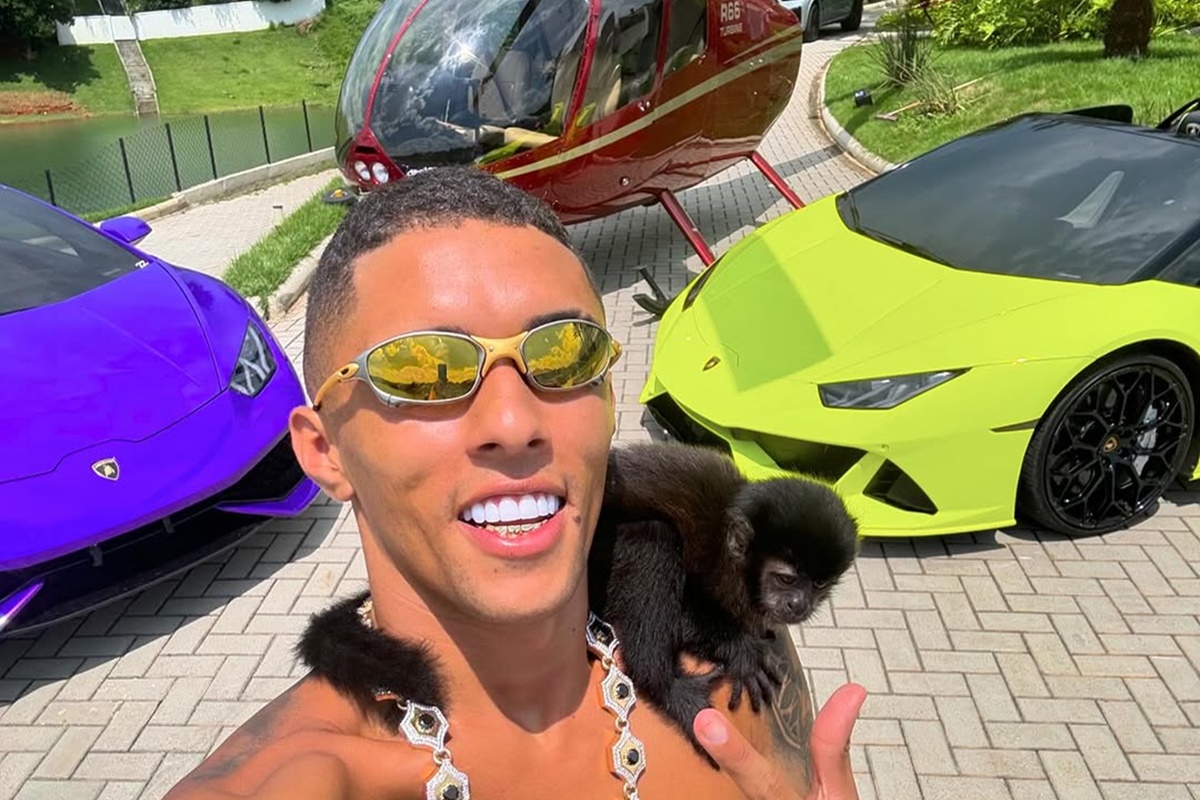 Influencer ameaça distribuir itens de luxo na favela após polêmica