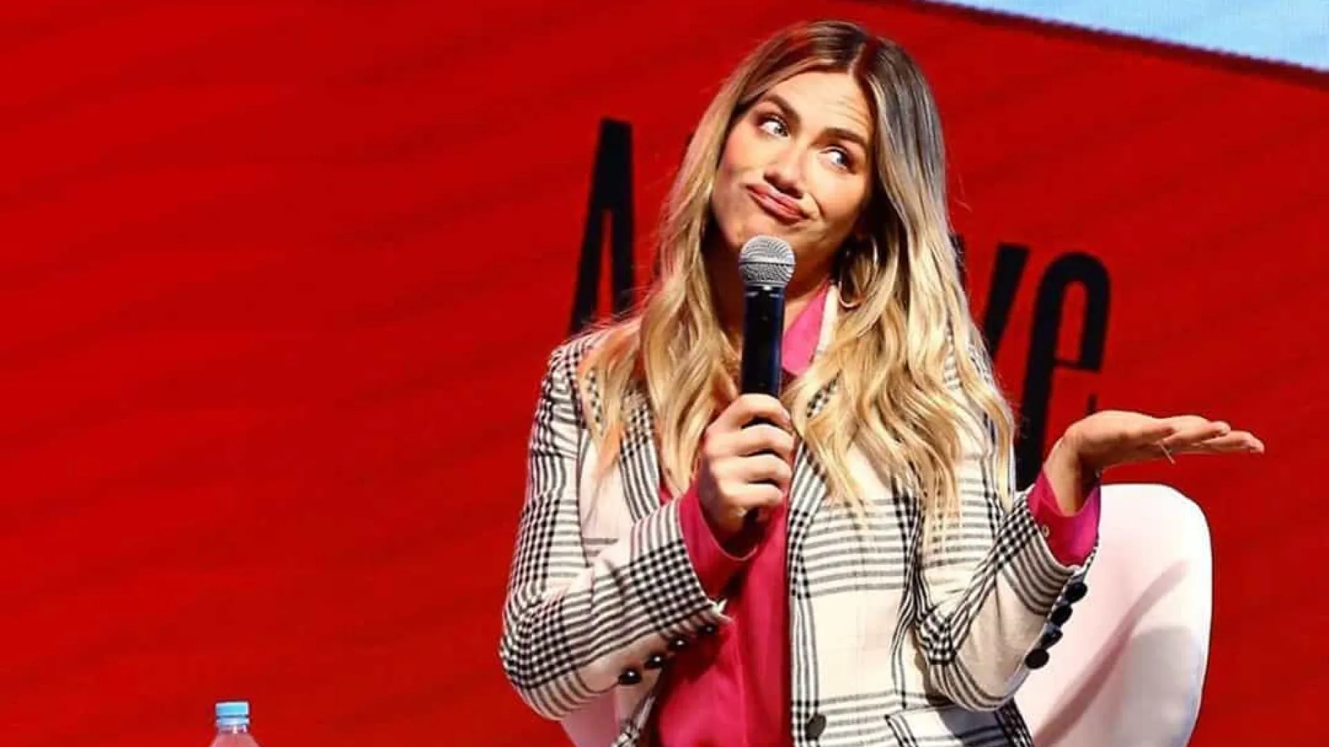 'Racismo é crime, assim como furto', dispara Giovanna Ewbank para Marcelo de Carvalho