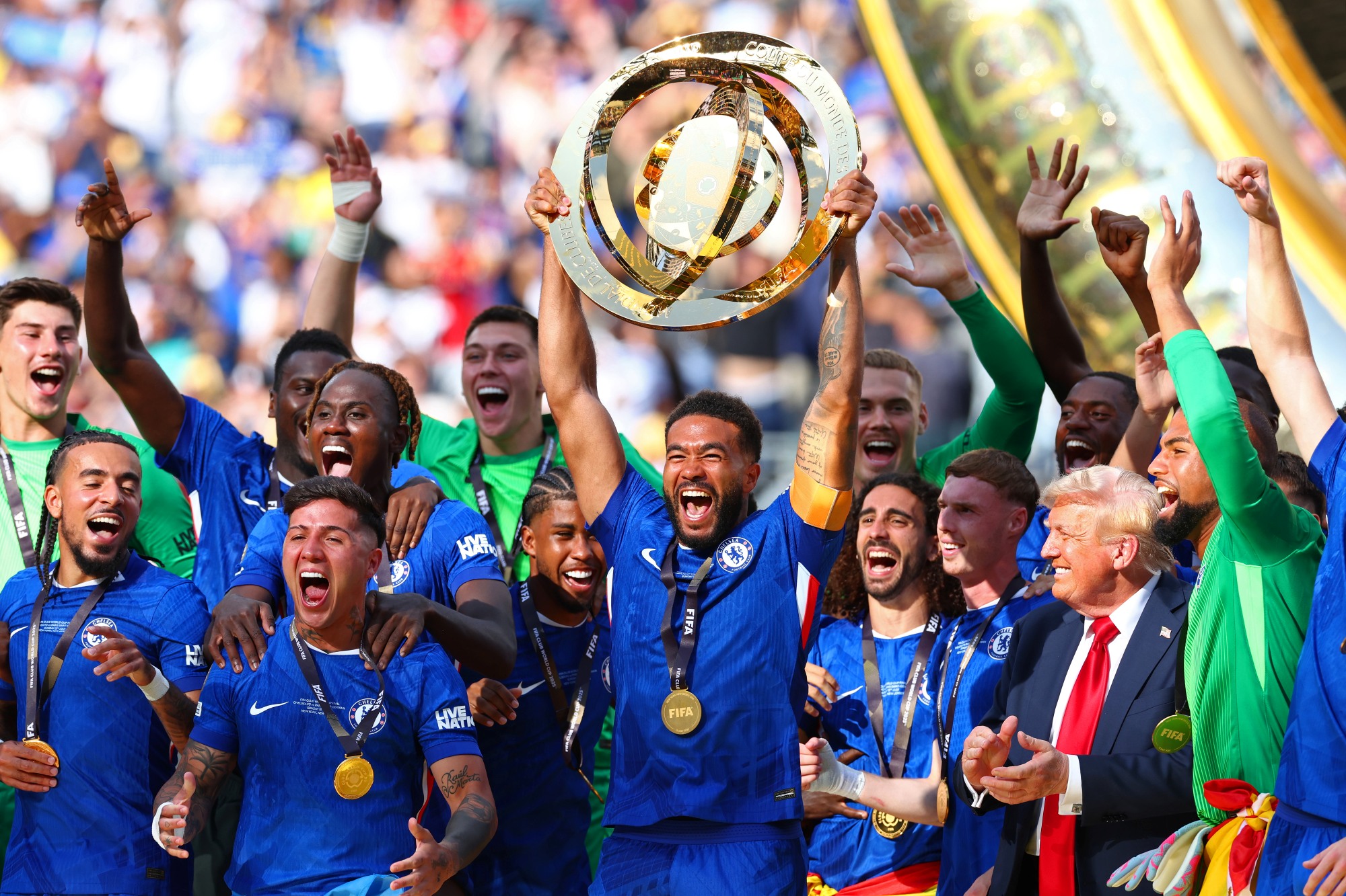 Confira momentos que marcaram o pós-jogo de Chelsea x PSG no Mundial