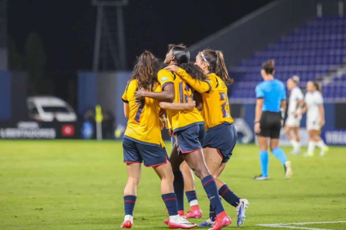 Equador vence o Peru e vira líder do grupo na Copa América Feminina