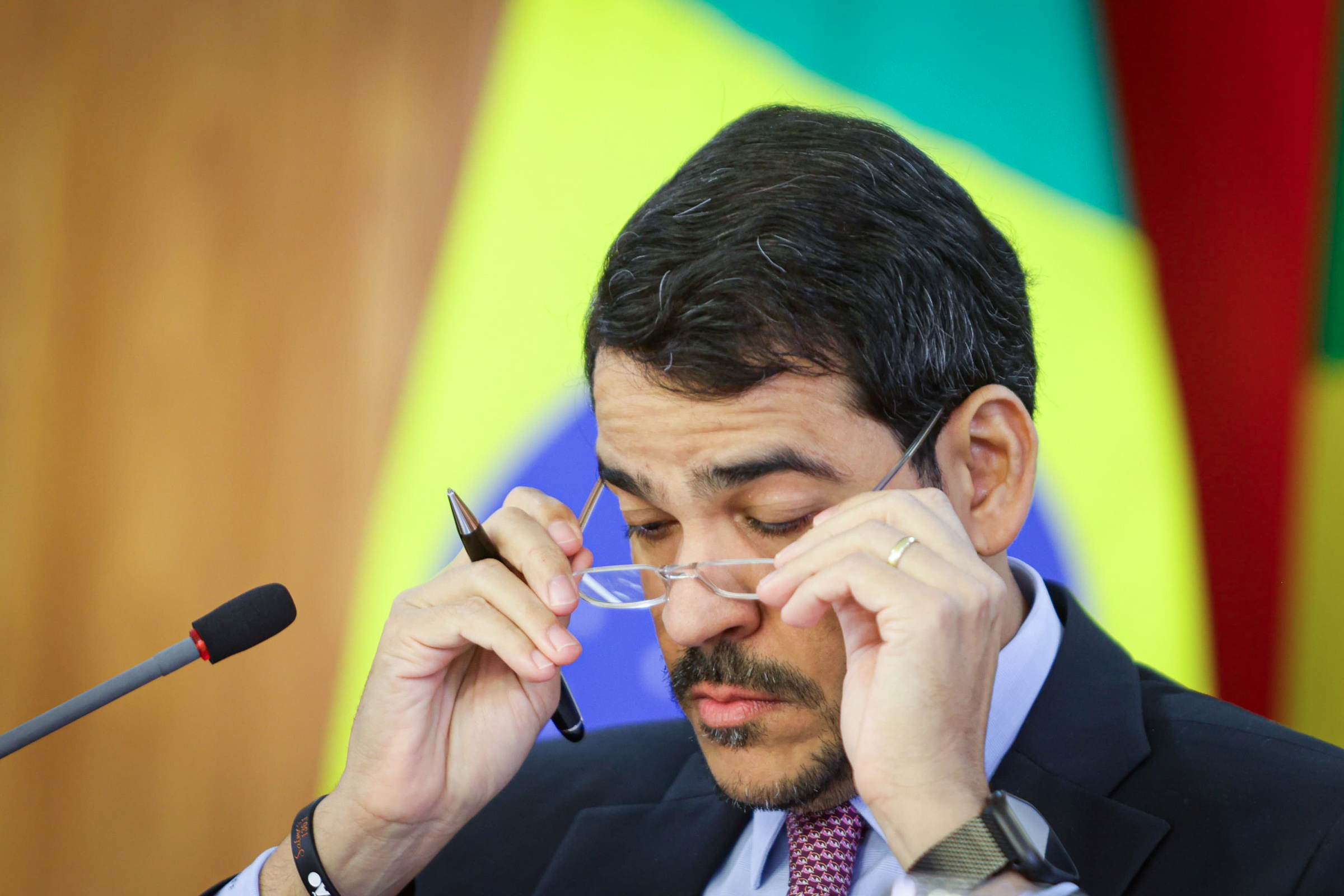 Após a Fazenda, AGU anuncia medidas para cortar gastos. Confira lista