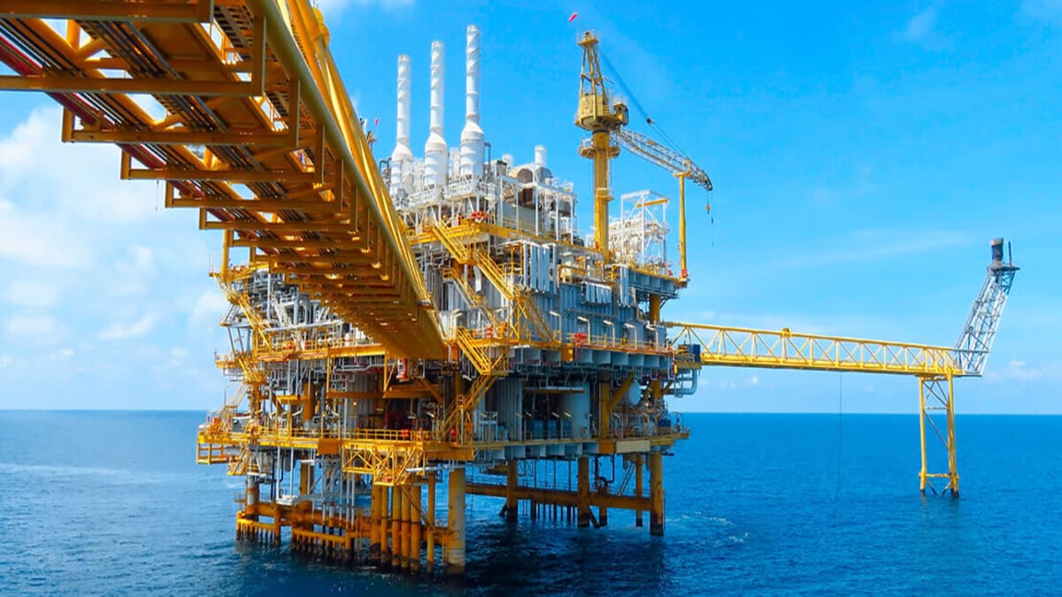Com queda de 3,6% no volume exportado, petróleo brasileiro deve ganhar fôlego no segundo semestre