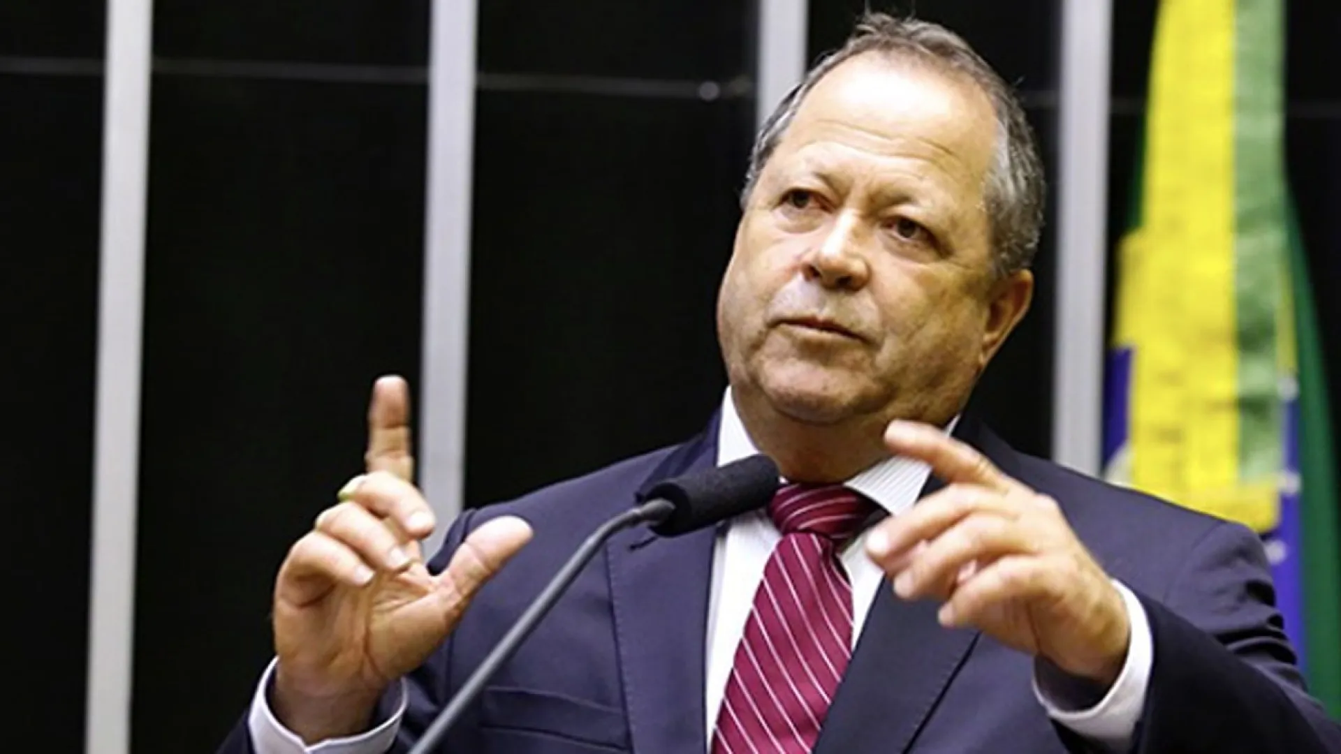 Moraes manda Brazão esclarecer violação da regra de prisão domiciliar