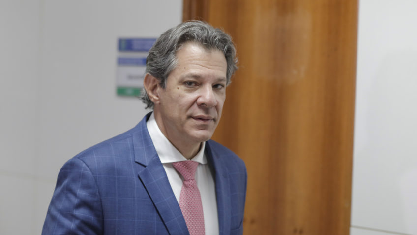 Haddad celebra decisão de Moraes sobre IOF: "Absolutamente legítima"