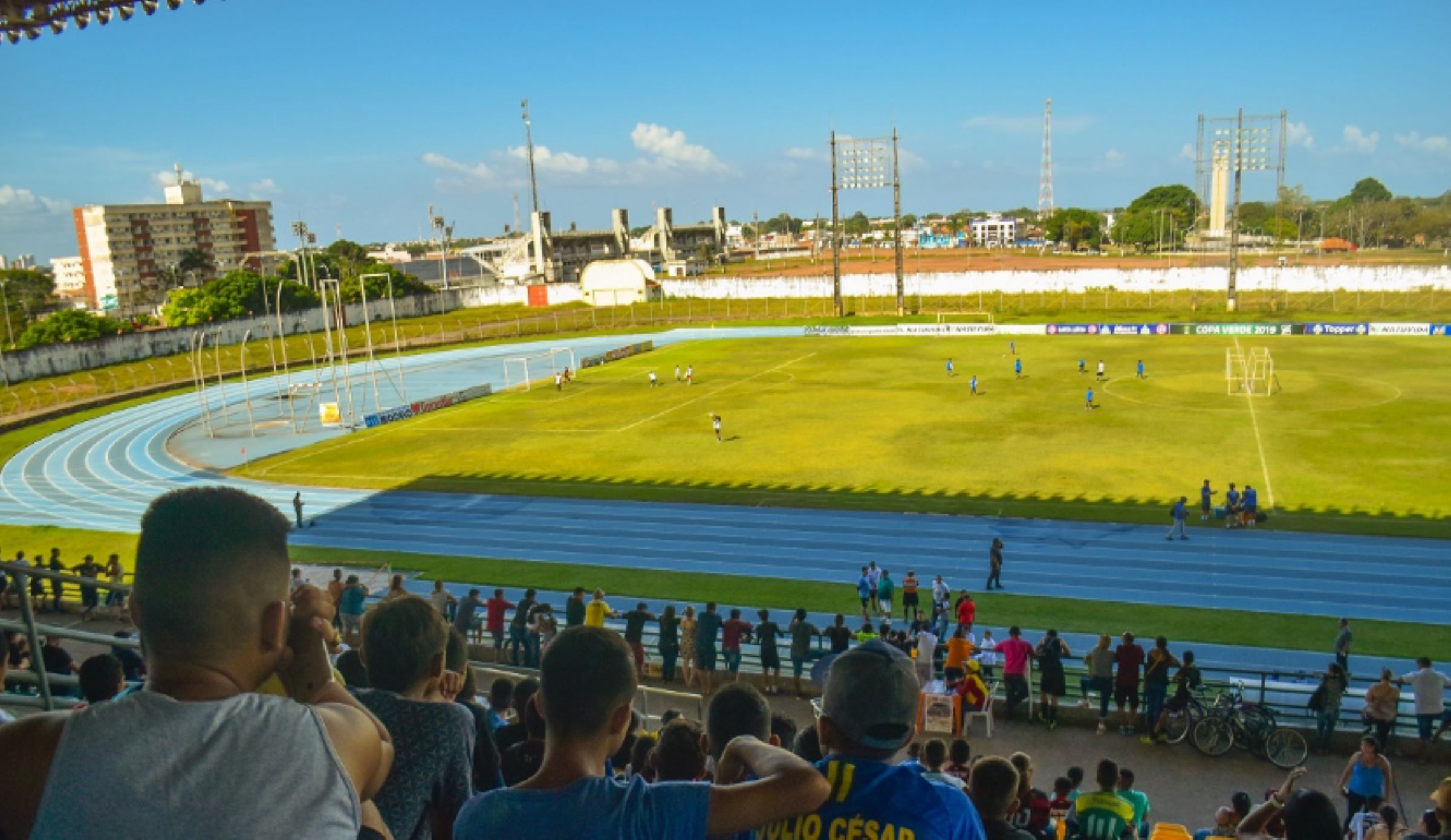 Conheça o Zerão, casa de time da Série D que fica na Linha do Equador