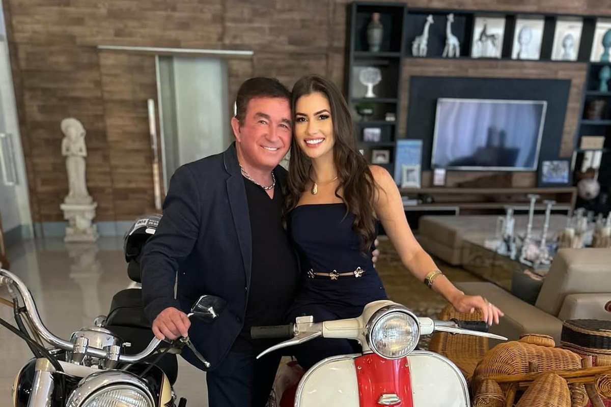 Esposa de Amado Batista diz que continua trabalhando após o casamento