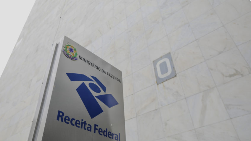 Receita Federal restituirá quem pagou IOF sobre risco sacado 