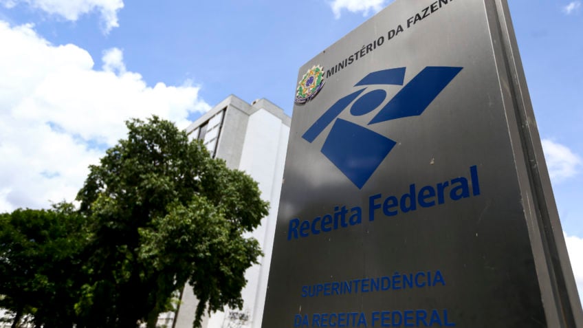 Fisco livra bancos, mas dá margem a IOF retroativo de empresas e pessoas