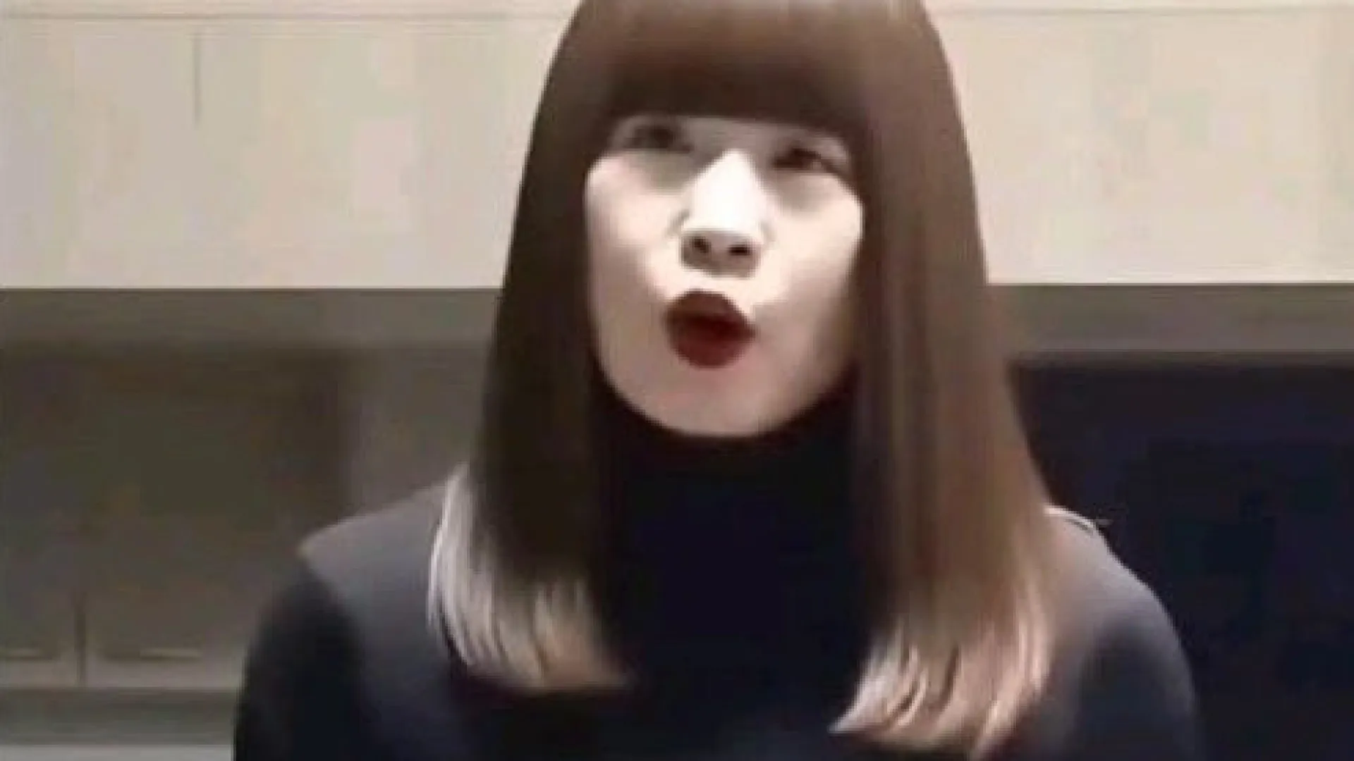 Influenciador finge ser mulher e engana centenas de homens na China