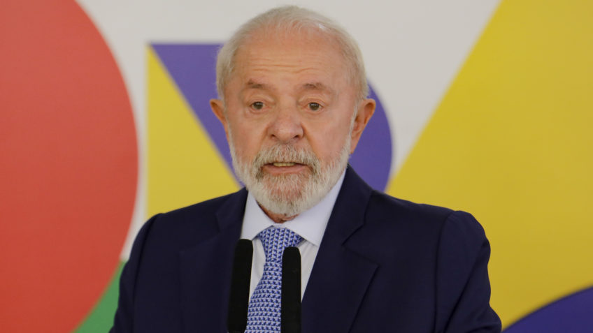 Ao vivo: Lula visita trecho da ferrovia Transnordestina