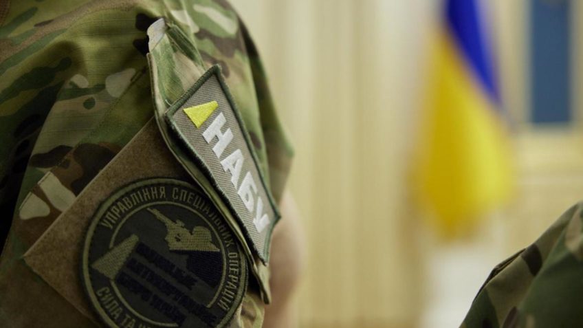 Ucrânia: agentes anticorrupção presos por conexão com a Rússia