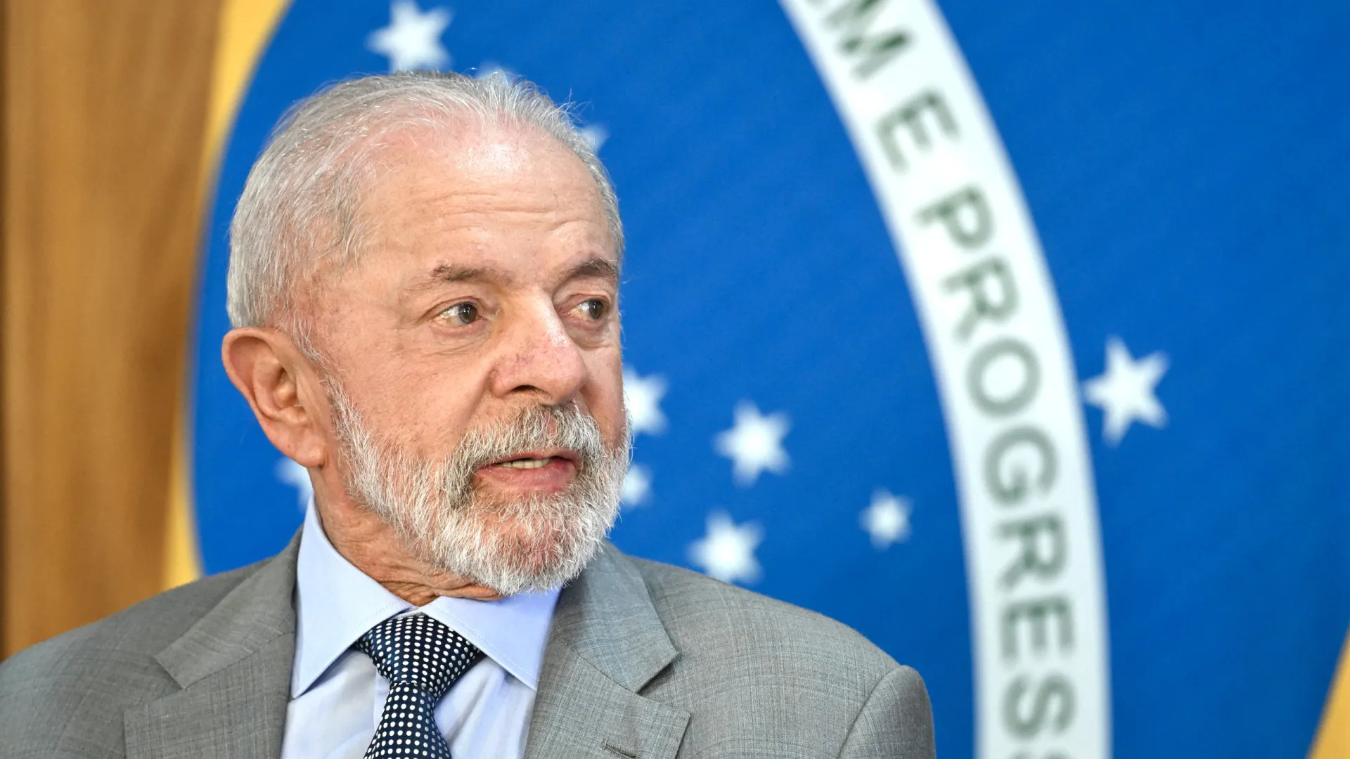 Lula e outros líderes convocam instituições em defesa da democracia