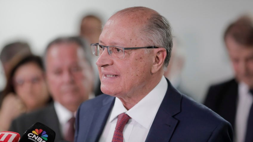 Alckmin diz estar em contato “reservado” com os EUA sobre tarifas