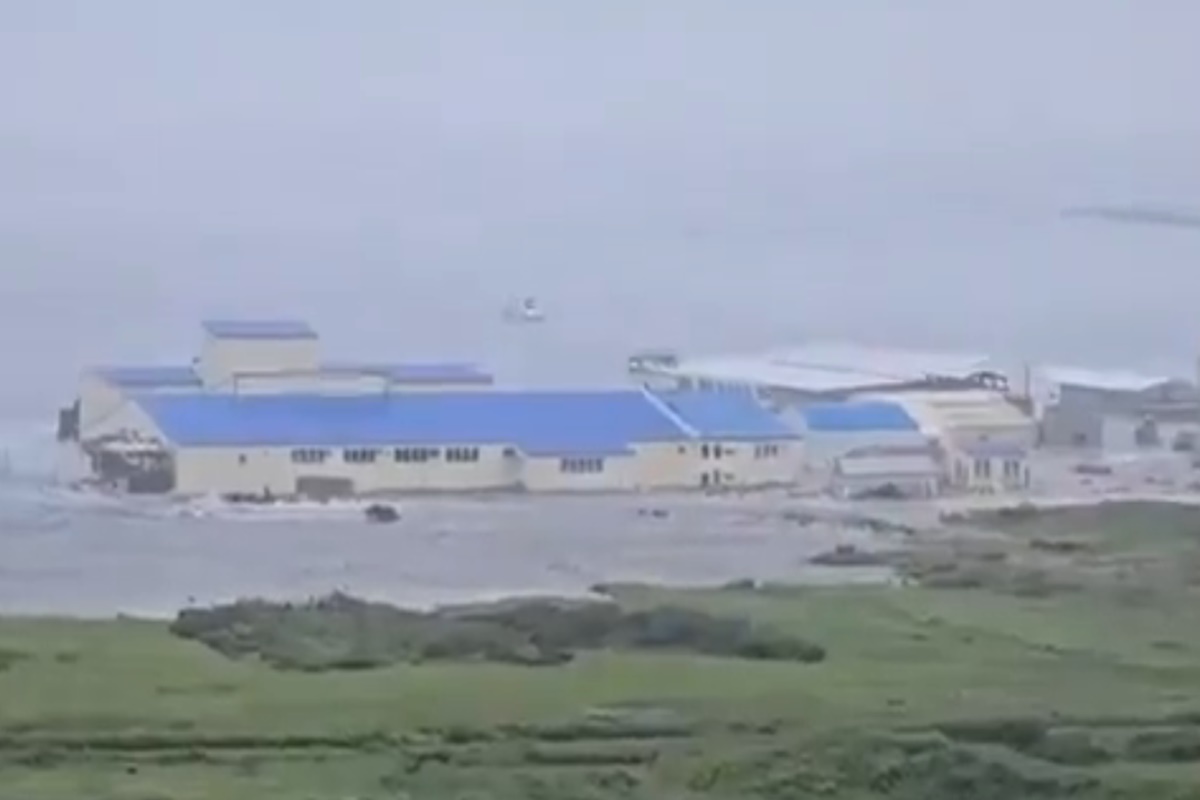 Vídeo mostra destruição causada por tsunami após terremoto na Rússia