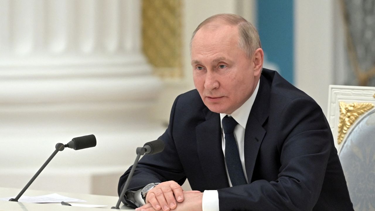 Congresso dos EUA quer lei para sanções a quem compra da Rússia, diz Carlos Viana