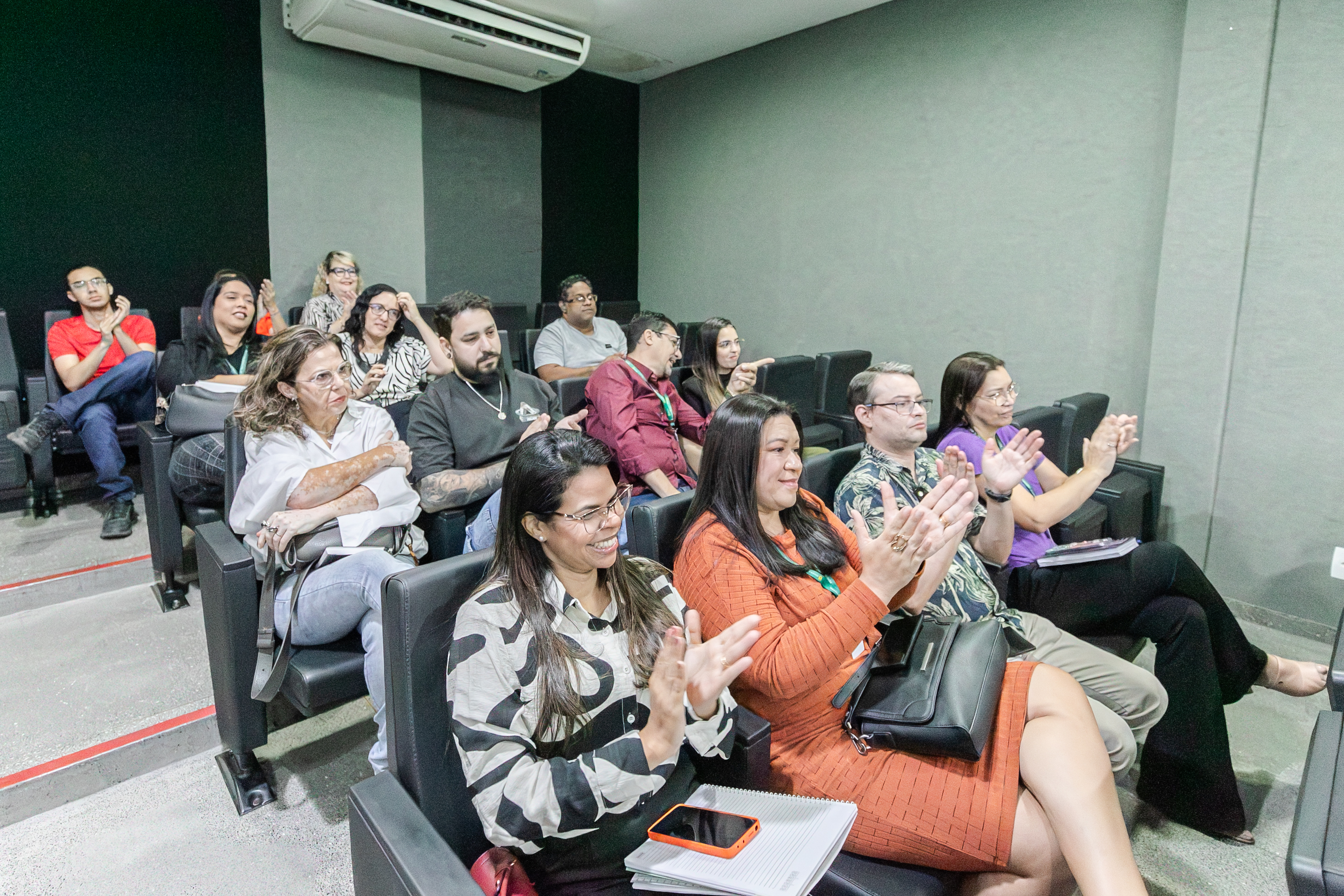 Servidores participam de curso técnico de gestão administrativa e financeira